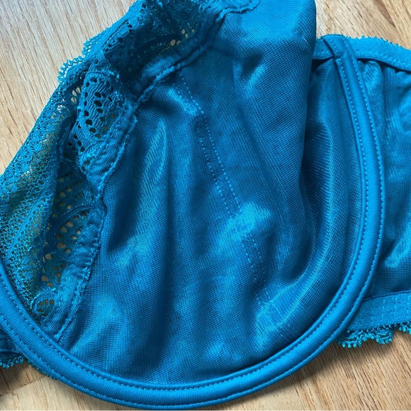 Chantelle NEW Merci Demi Bra Jet Green Lace Underwire Sz 36G - Picture 6 of 8